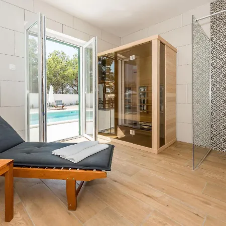 Carmen By Interhome