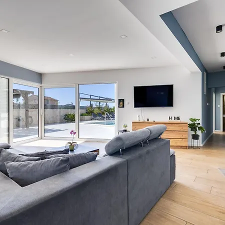 Carmen By Interhome Villa