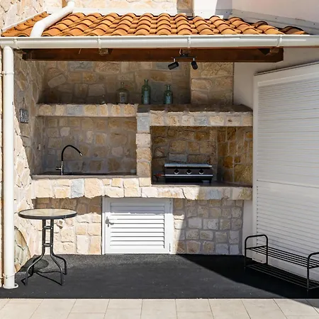 Carmen By Interhome