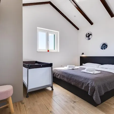 فيلة Carmen By Interhome Zaton (Sibenik-Knin)