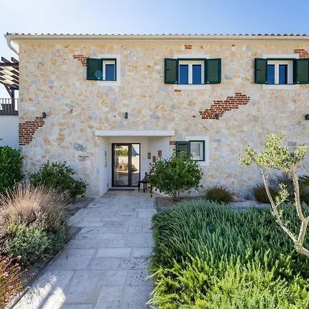 Carmen By Interhome *