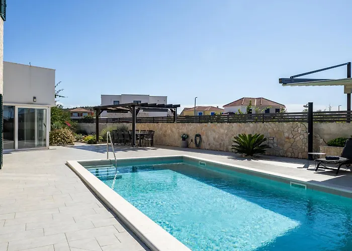 Villa Carmen By Interhome