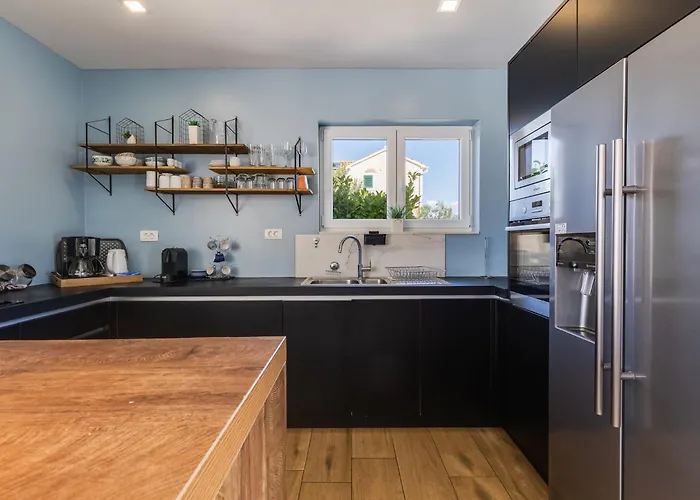 Villa Carmen By Interhome *