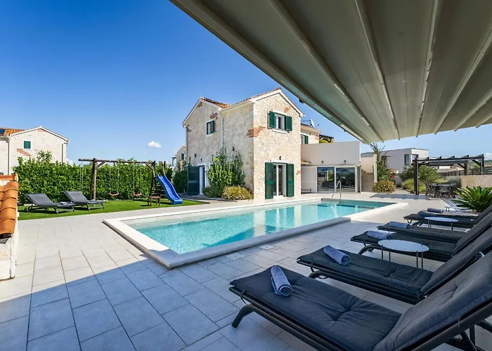 Carmen By Interhome Villa *